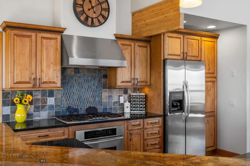 77 Valley View Drive Twin Bridges MT 59754