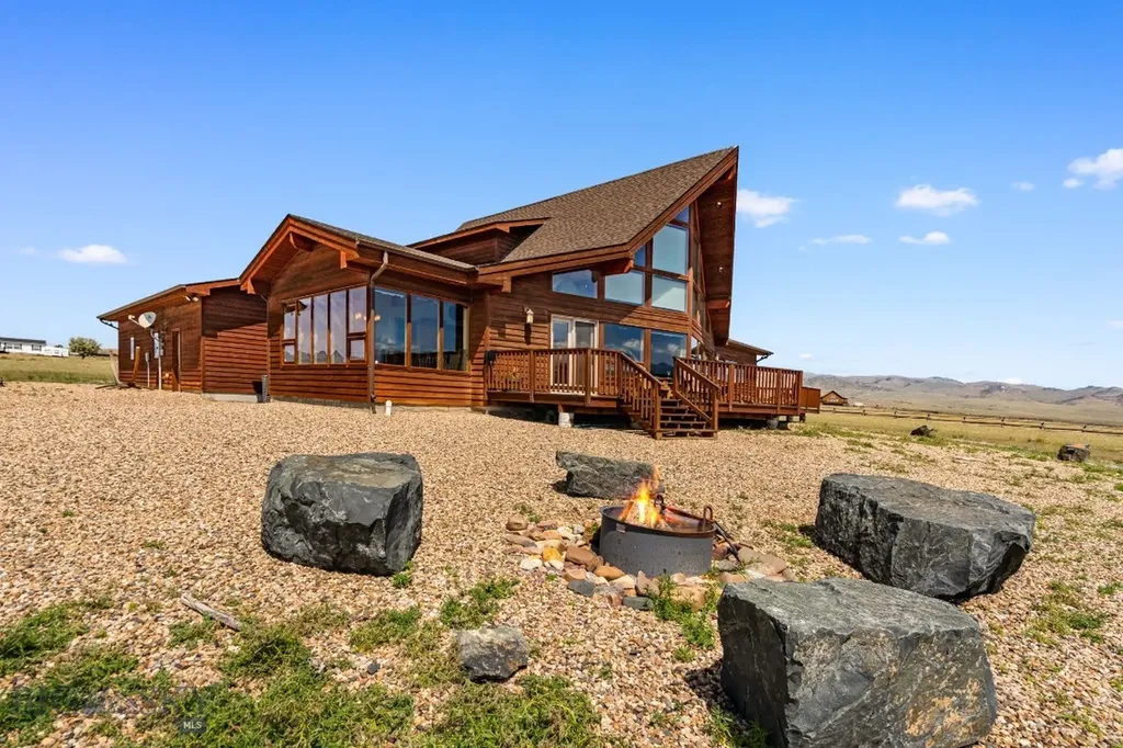 77 Valley View Drive Twin Bridges MT 59754