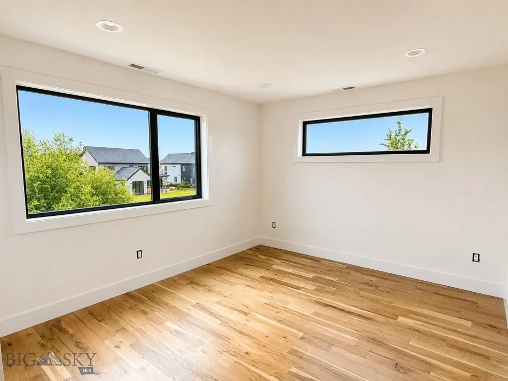 1431 Ryun Sun Bozeman MT 59718