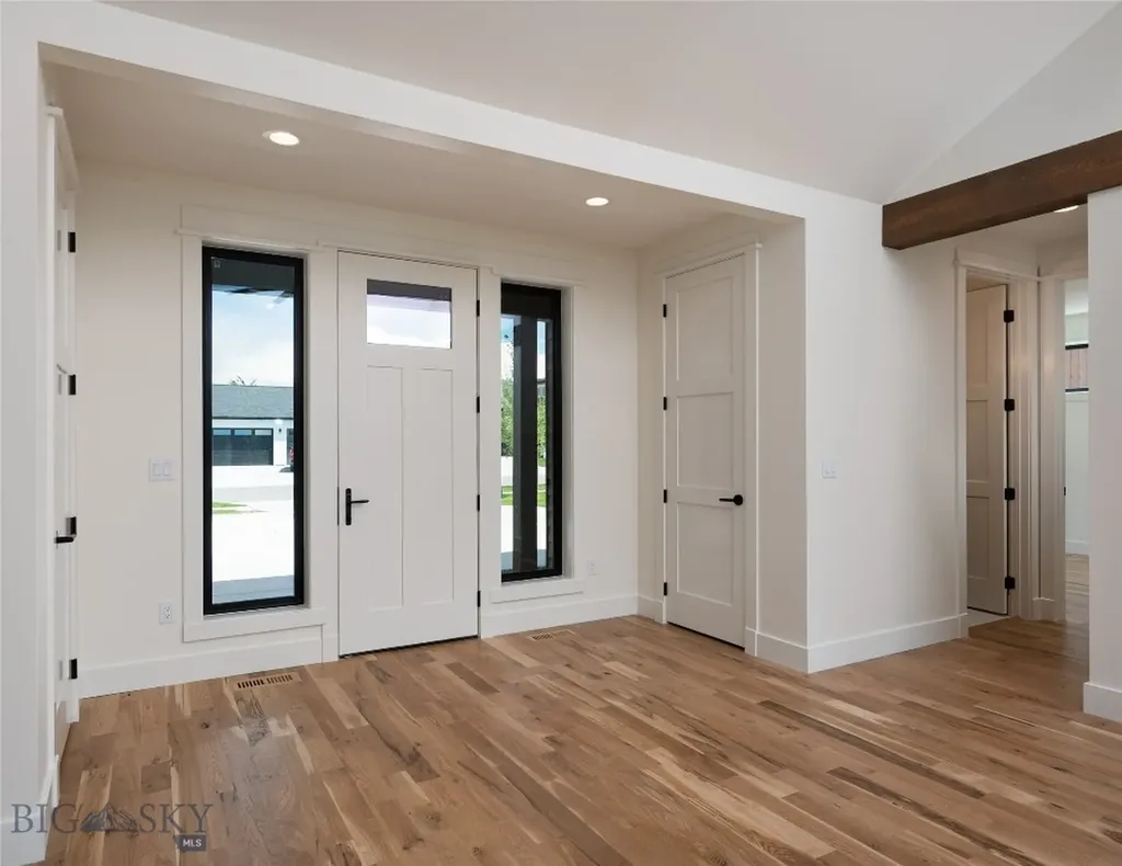 1431 Ryun Sun Bozeman MT 59718