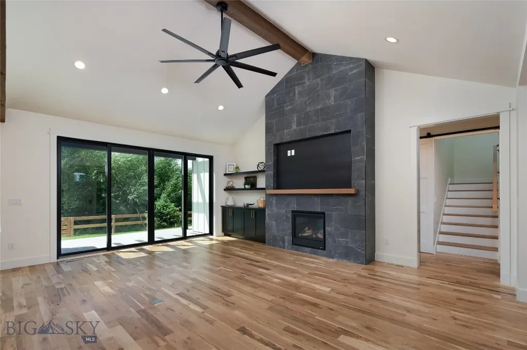 1431 Ryun Sun Bozeman MT 59718