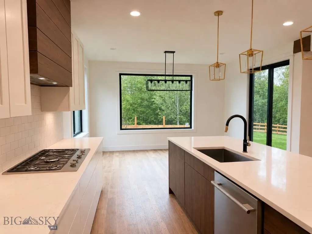 1431 Ryun Sun Bozeman MT 59718