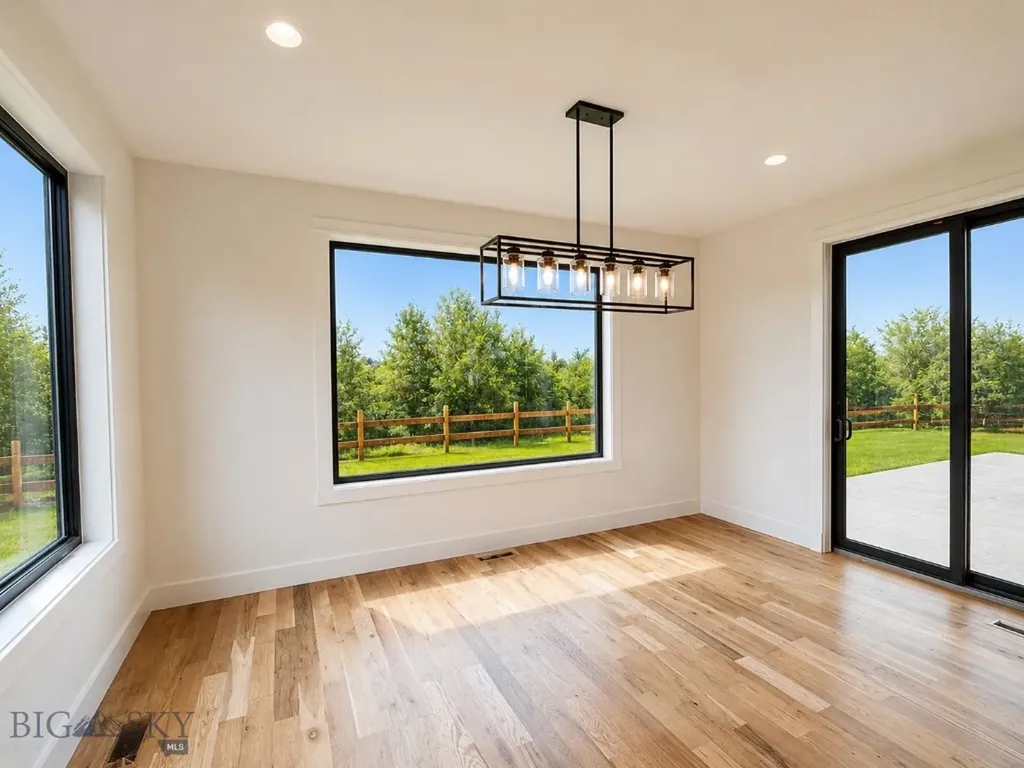 1431 Ryun Sun Bozeman MT 59718