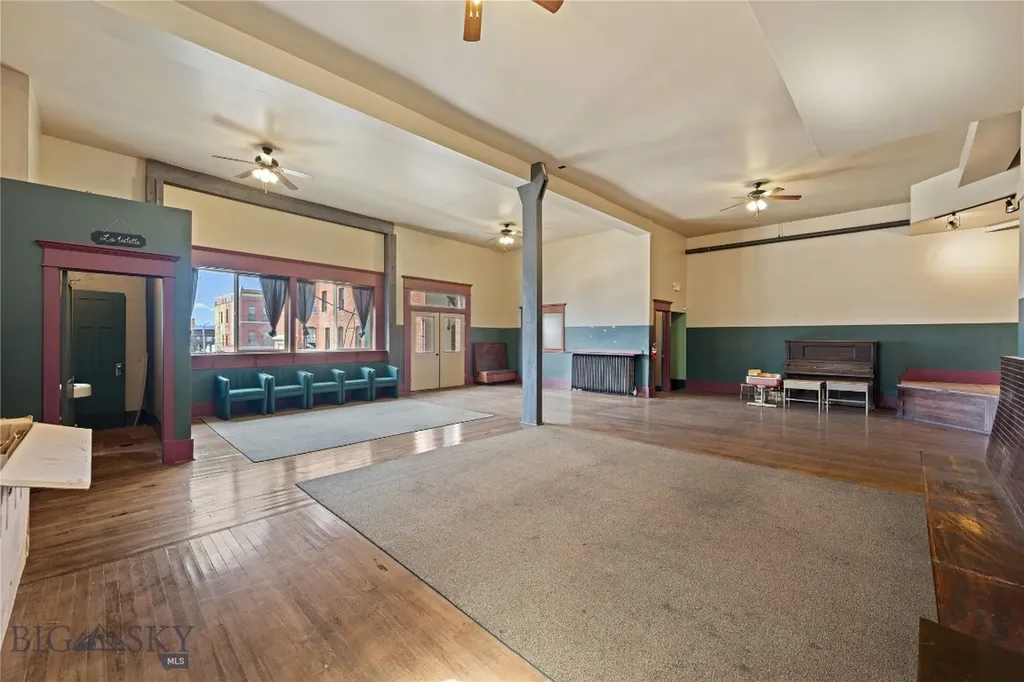 120 W Broadway Street Butte MT 59701