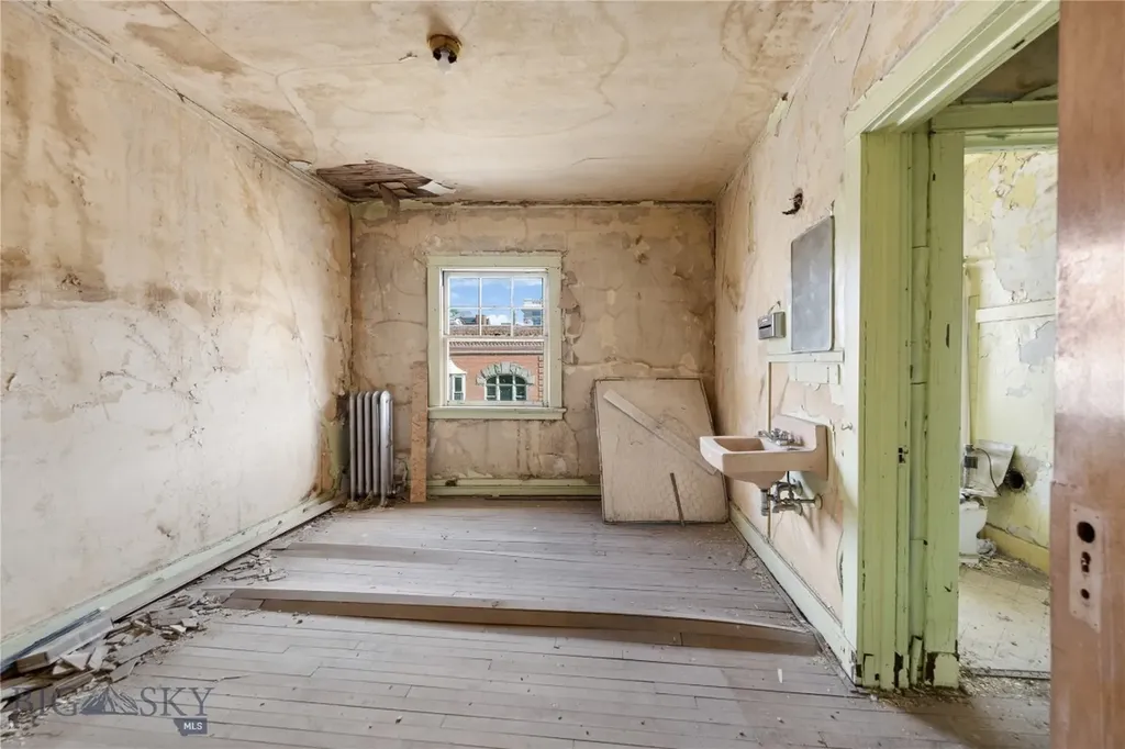 120 W Broadway Street Butte MT 59701