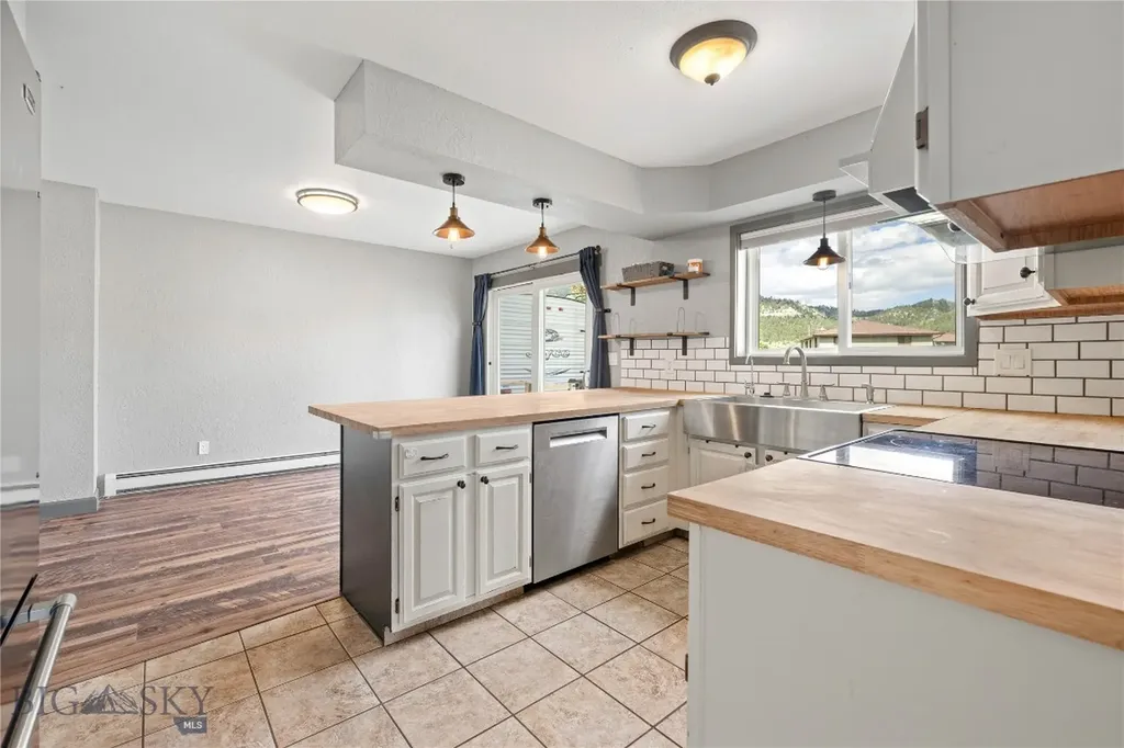 202 Meadow View Drive Butte MT 59701