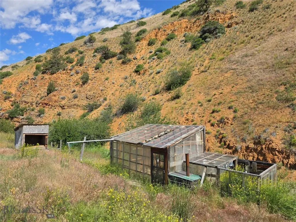 17033 Pole Gulch Road Clarkston MT 59752