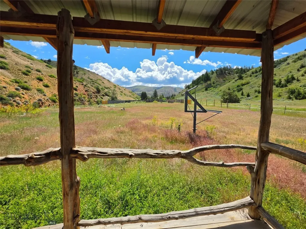 17033 Pole Gulch Road Clarkston MT 59752