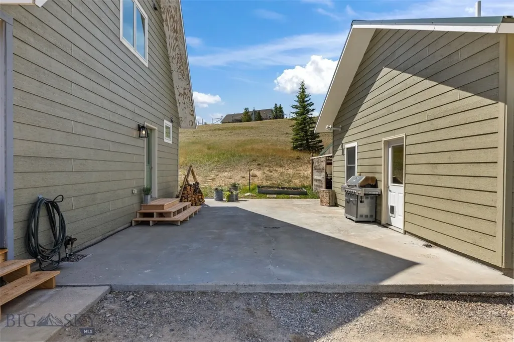 213 Shining Mountains Loop Road Ennis MT 59729