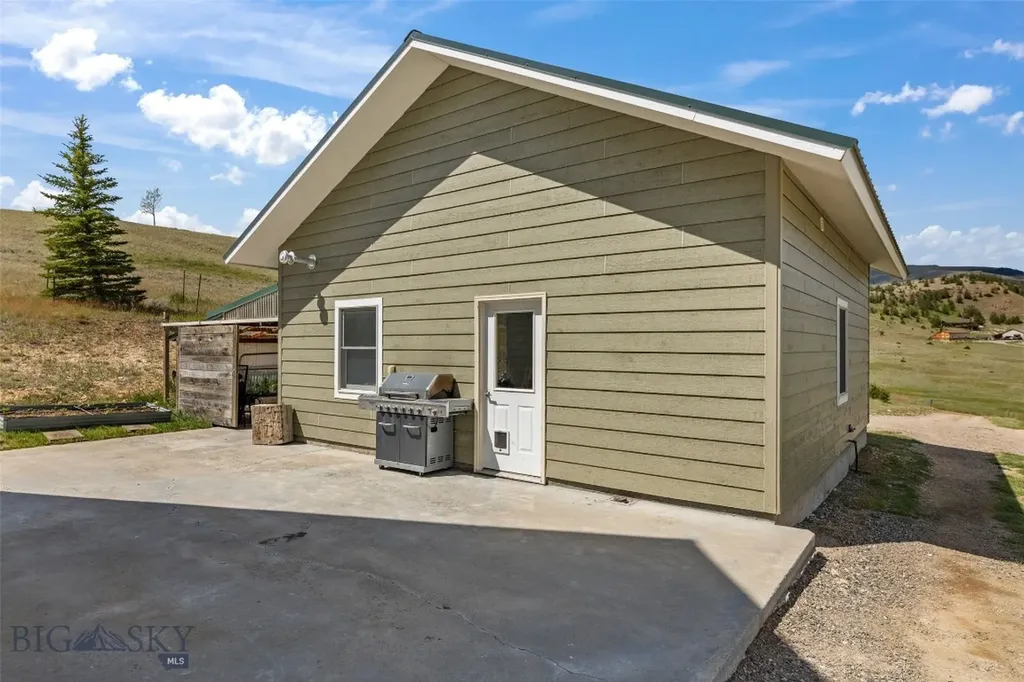 213 Shining Mountains Loop Road Ennis MT 59729