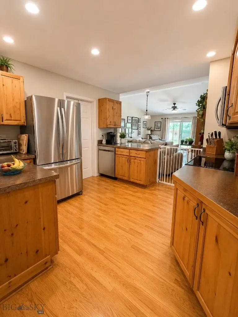 852 Forestglen Bozeman MT 59718