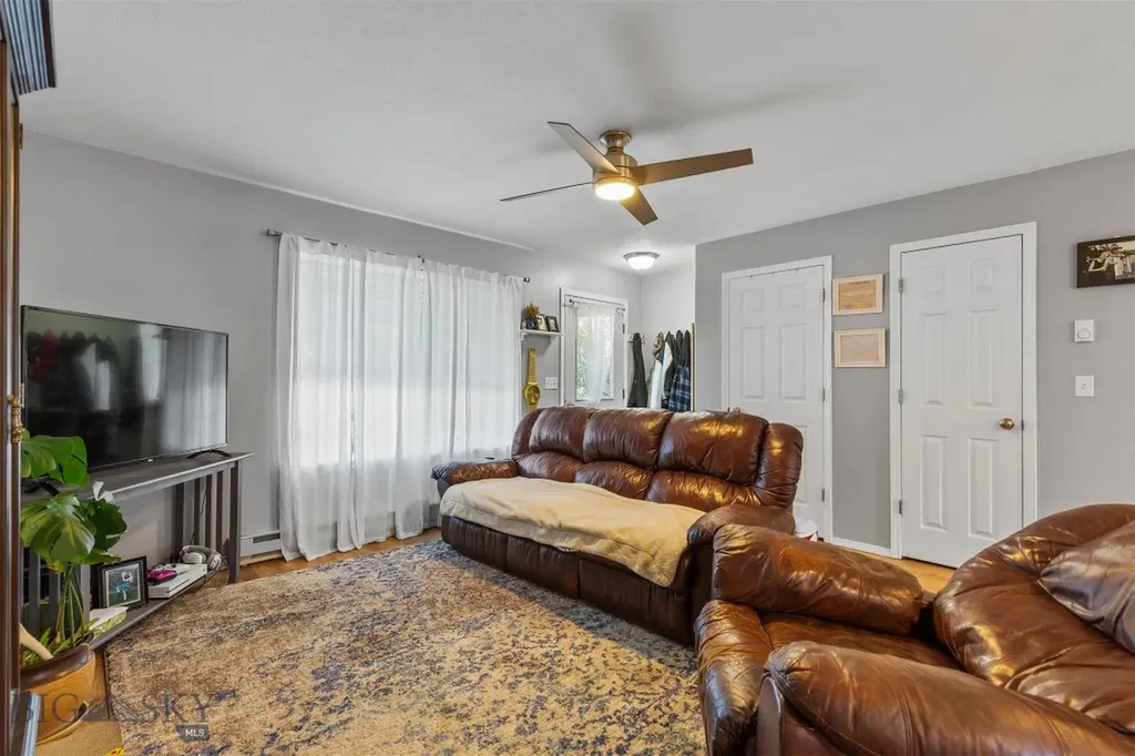 904 Jeanette Place Belgrade MT 59714