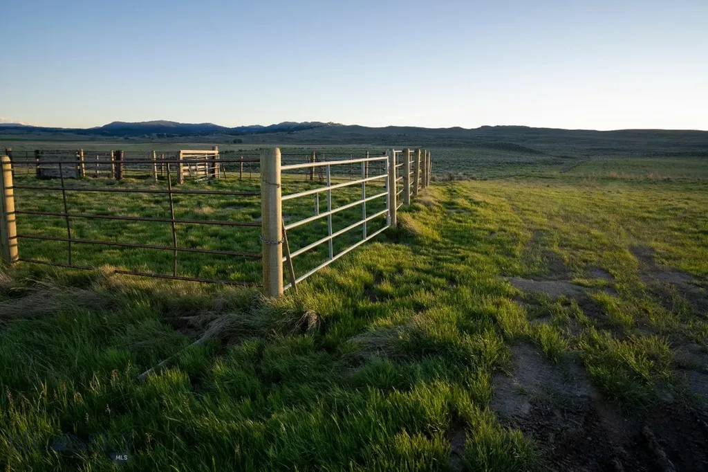 70 Shy Road Wilsall MT 59086
