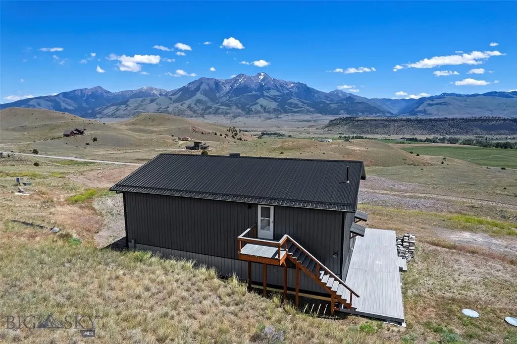 52 Arcturus Drive Emigrant MT 59027