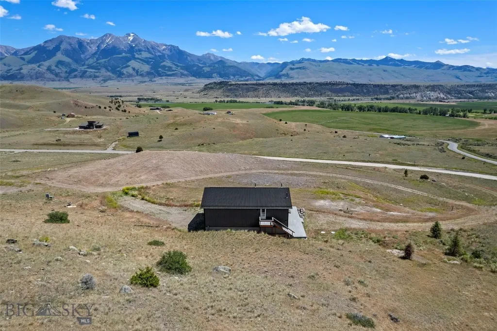 52 Arcturus Drive Emigrant MT 59027