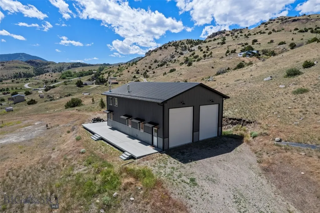 52 Arcturus Drive Emigrant MT 59027