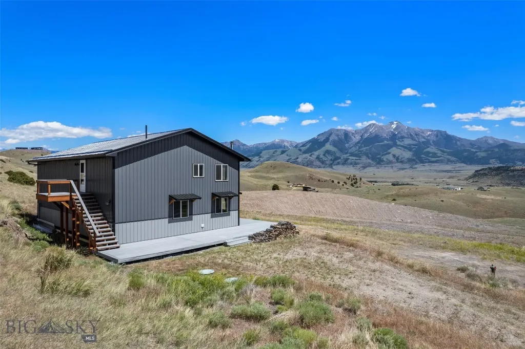 52 Arcturus Drive Emigrant MT 59027