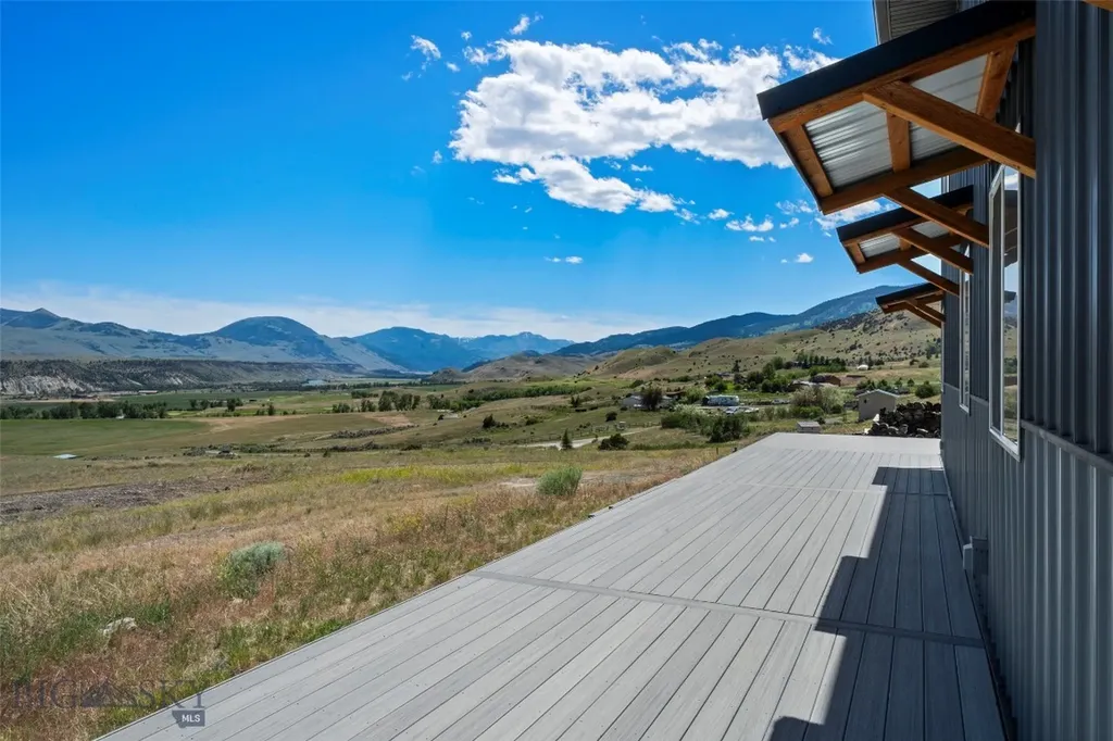 52 Arcturus Drive Emigrant MT 59027