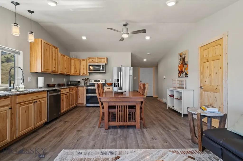 52 Arcturus Drive Emigrant MT 59027