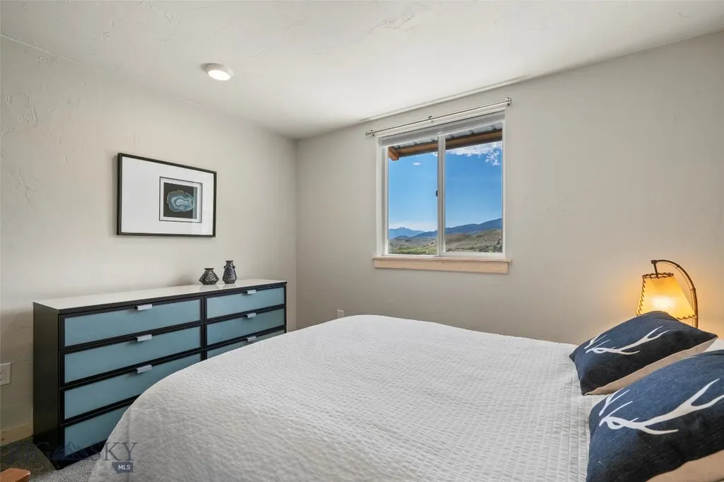 52 Arcturus Drive Emigrant MT 59027