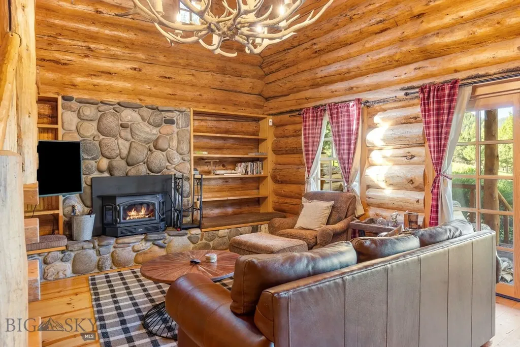 49824 Gallatin Road Gallatin Gateway MT 59730