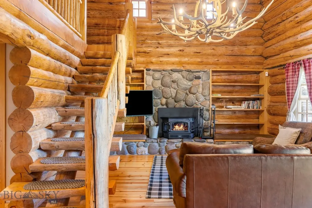 49824 Gallatin Road Gallatin Gateway MT 59730