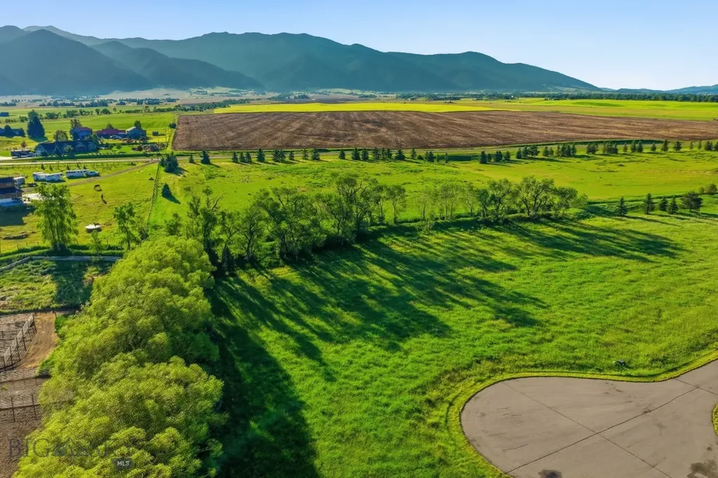 Tbd Wavy Leaf Way Bozeman MT 59718