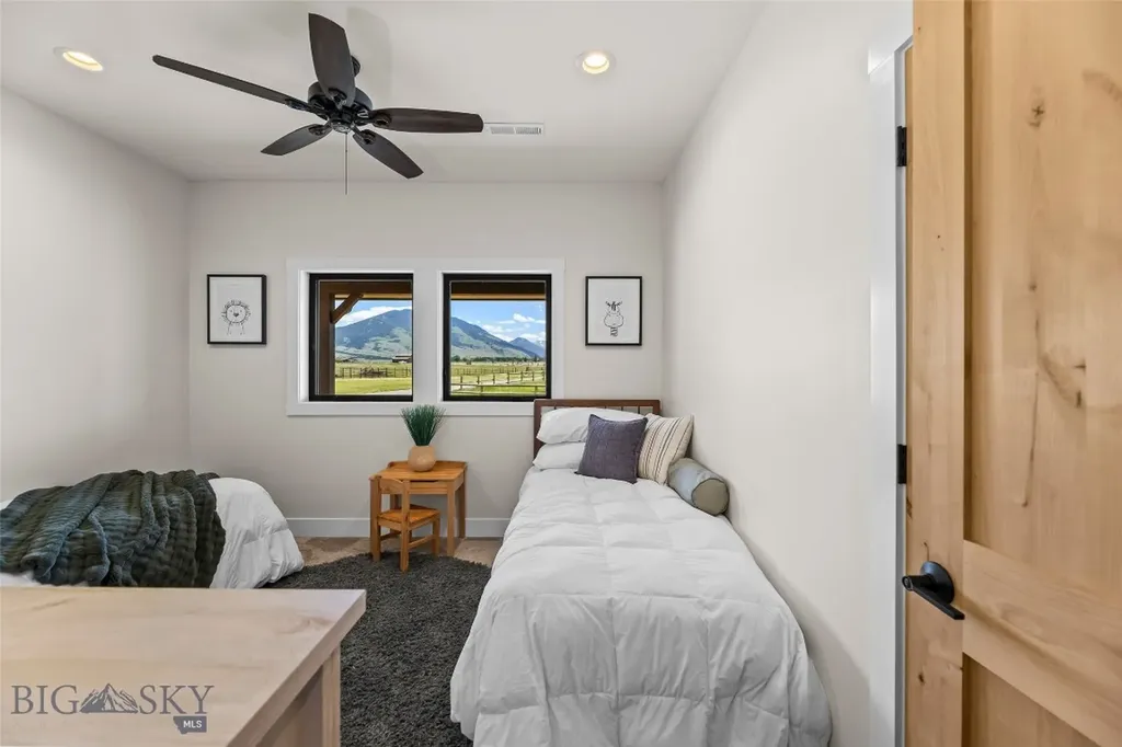 17 Packstring Trail Livingston MT 59047
