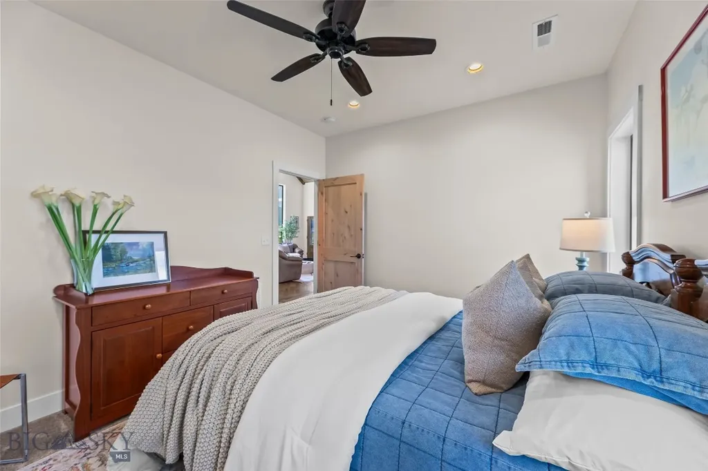 17 Packstring Trail Livingston MT 59047