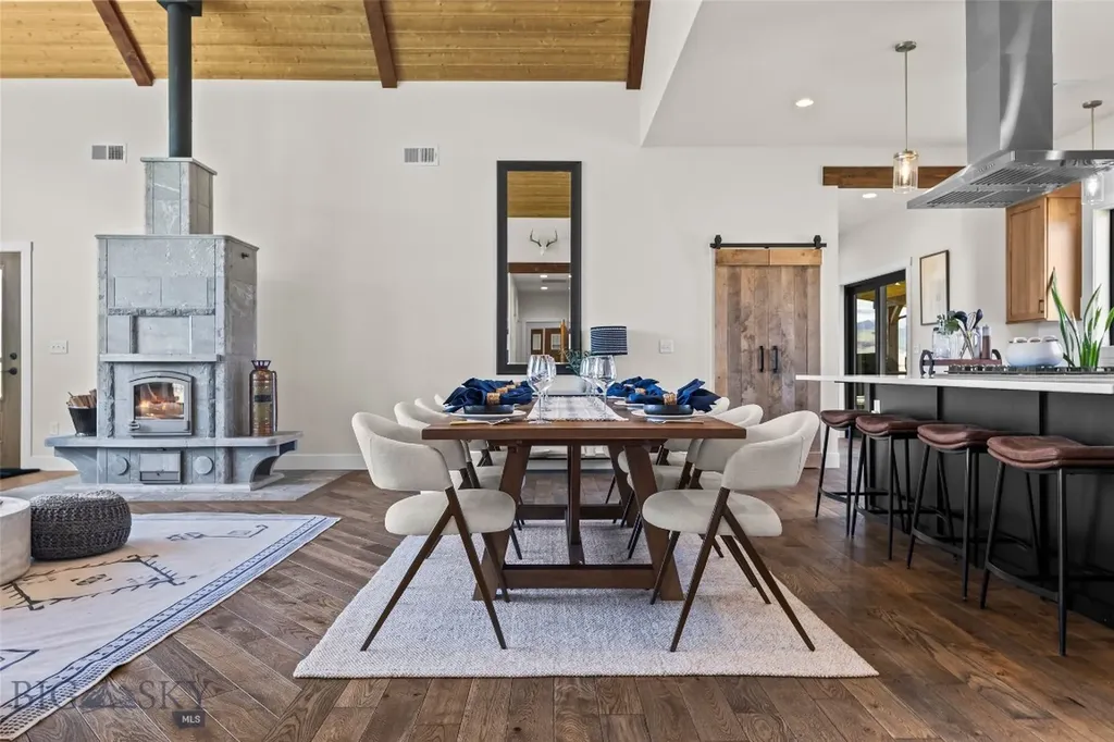 17 Packstring Trail Livingston MT 59047