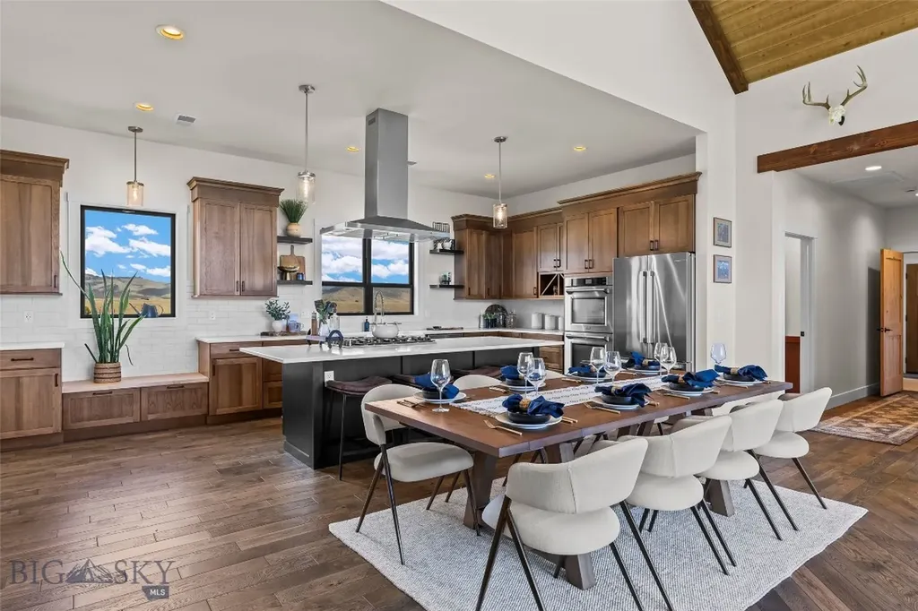 17 Packstring Trail Livingston MT 59047