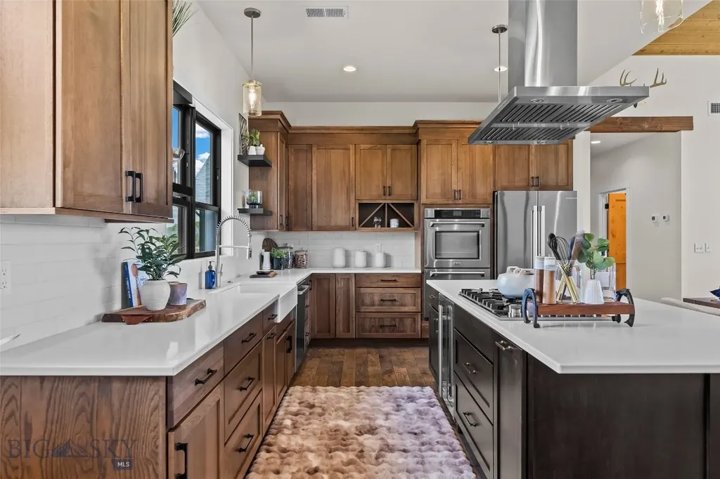 17 Packstring Trail Livingston MT 59047