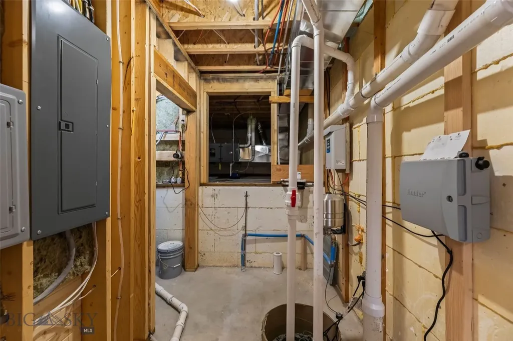 17 Packstring Trail Livingston MT 59047