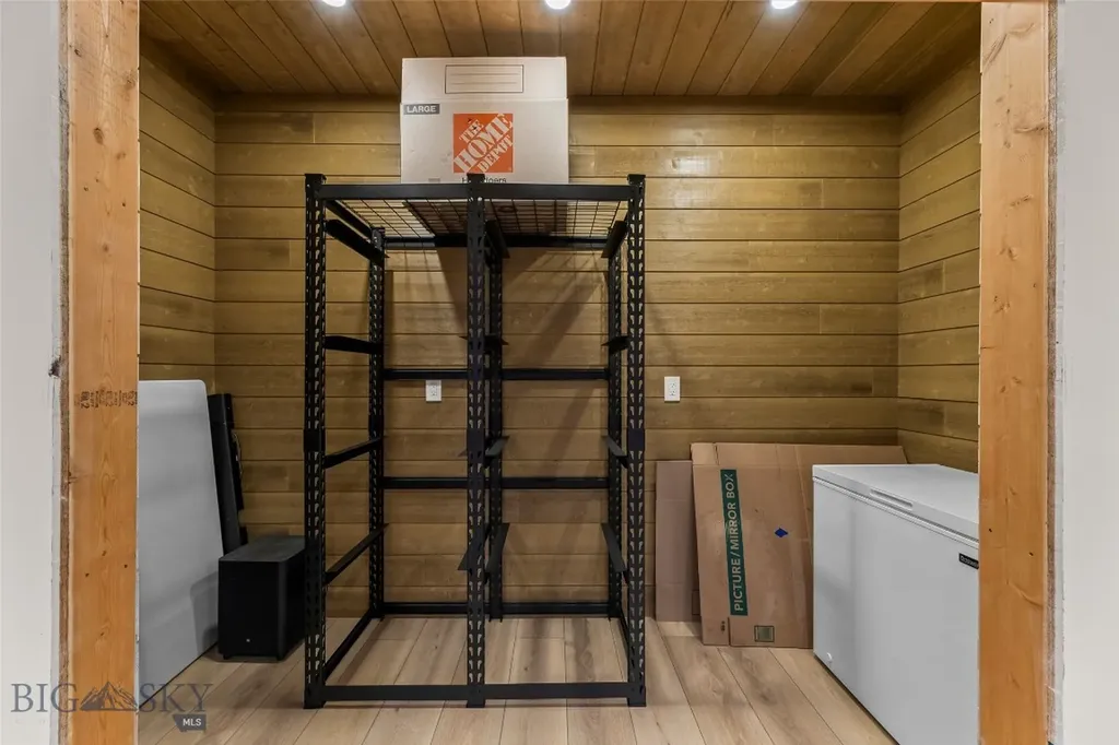17 Packstring Trail Livingston MT 59047