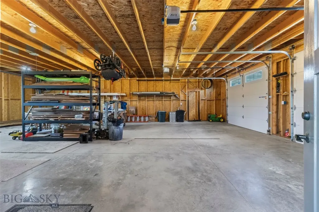 17 Packstring Trail Livingston MT 59047