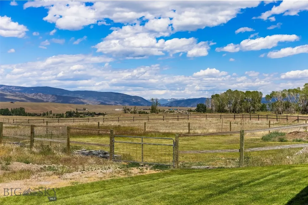 17 Packstring Trail Livingston MT 59047