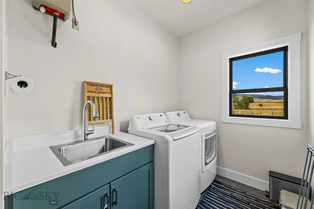 17 Packstring Trail Livingston MT 59047