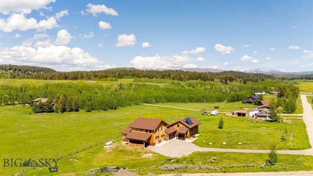 241 Aspen Loop West Yellowstone MT 59758