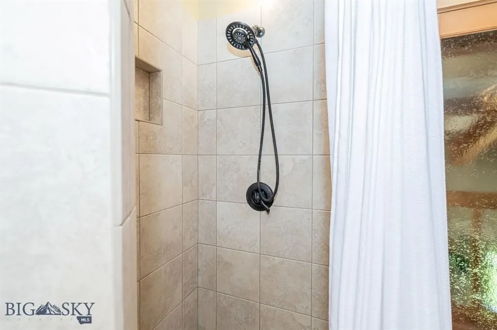 241 Aspen Loop West Yellowstone MT 59758