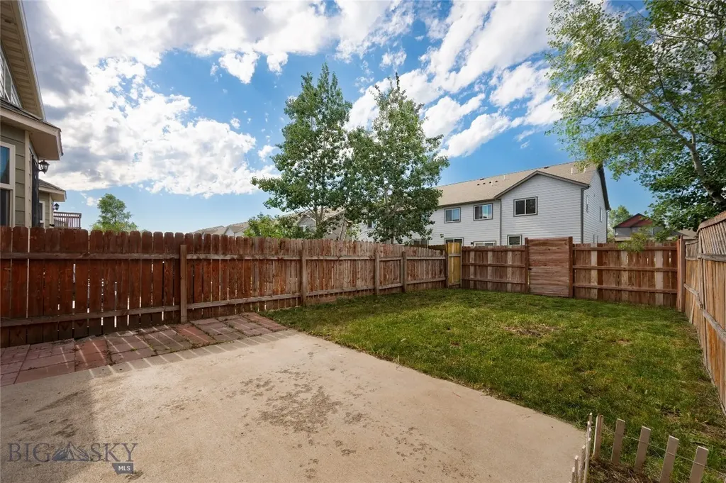 1113 W Park Avenue Belgrade MT 59714