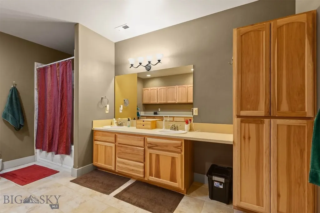 74 Laura Court Bozeman MT 59718