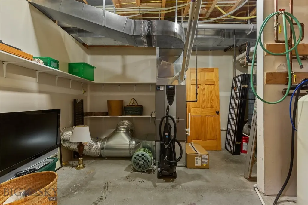 74 Laura Court Bozeman MT 59718