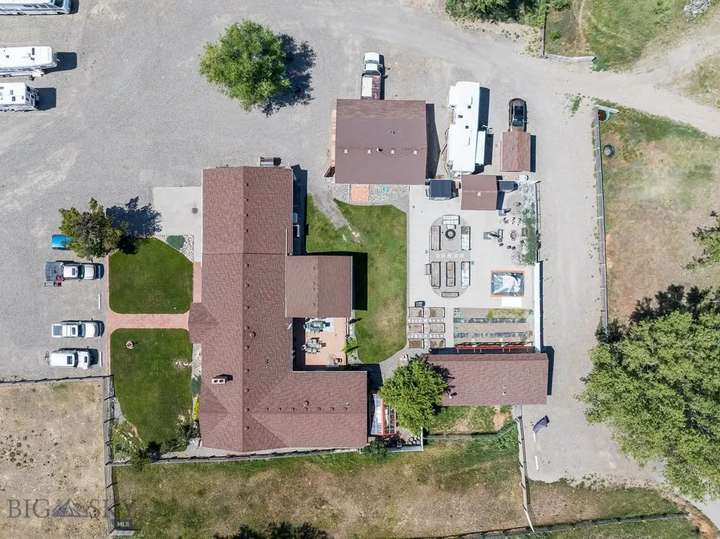 1650 Nahmis Avenue Huntley MT 59037