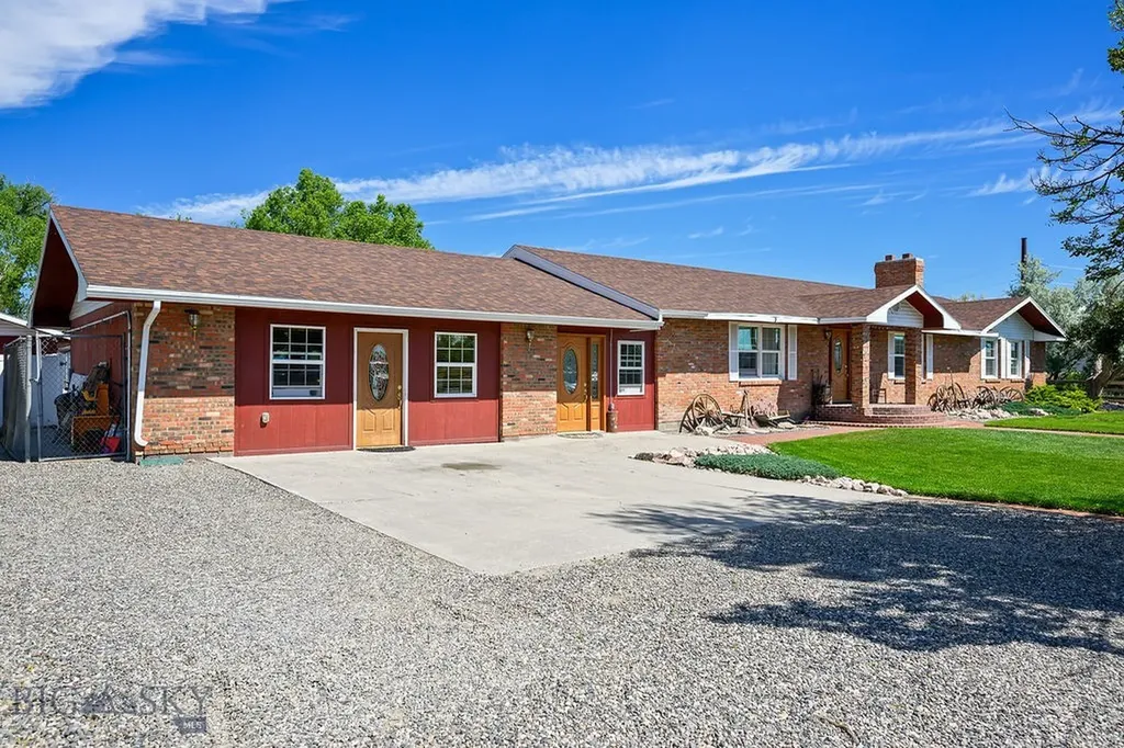 1650 Nahmis Avenue Huntley MT 59037