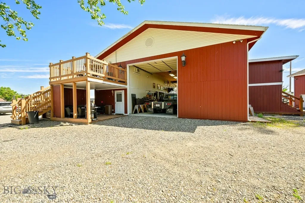 1650 Nahmis Avenue Huntley MT 59037