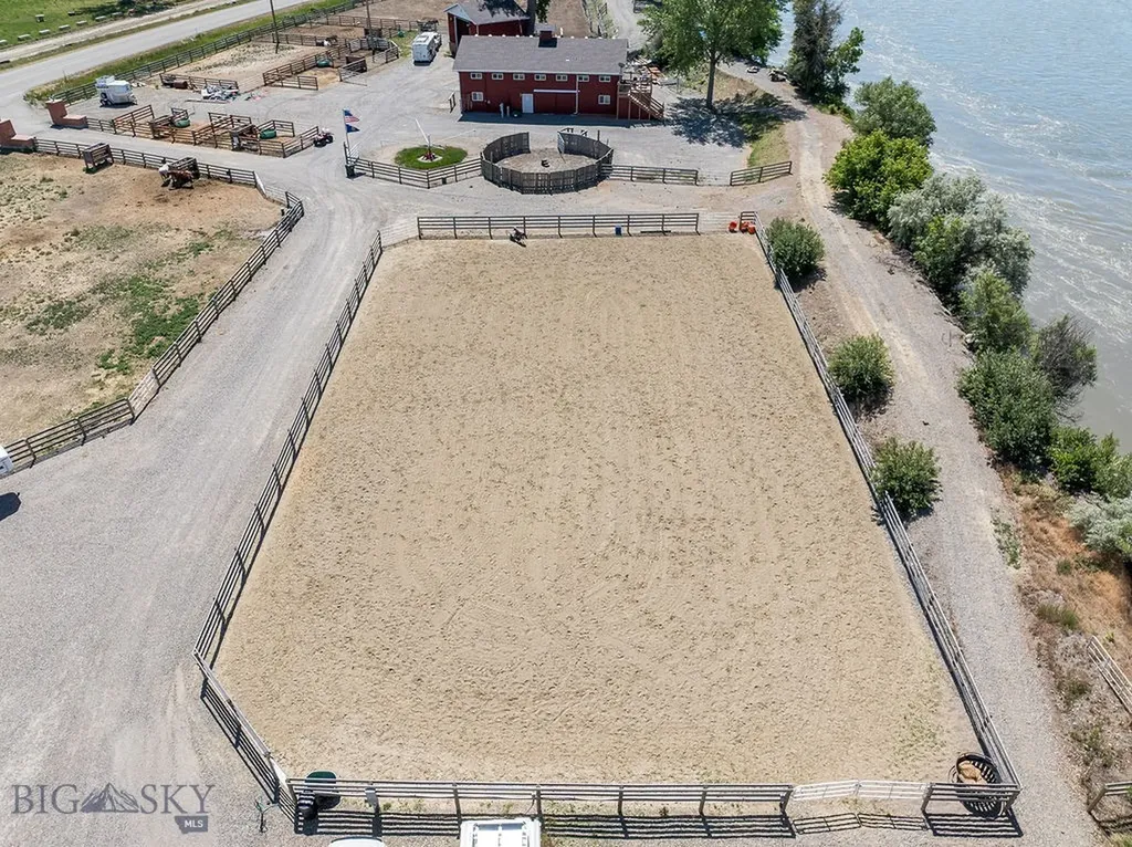 1650 Nahmis Avenue Huntley MT 59037