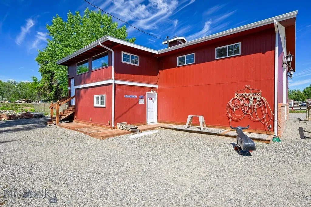 1650 Nahmis Avenue Huntley MT 59037