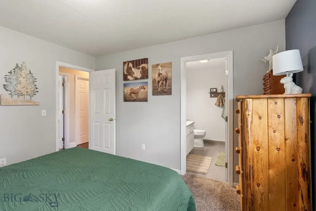 1011 Silverbow Belgrade MT 59714