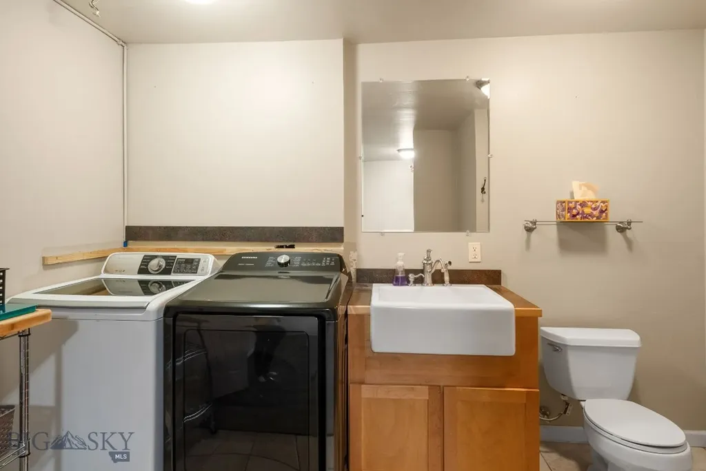 1011 Silverbow Belgrade MT 59714