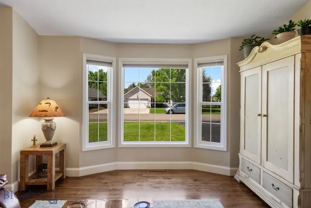 1011 Silverbow Belgrade MT 59714